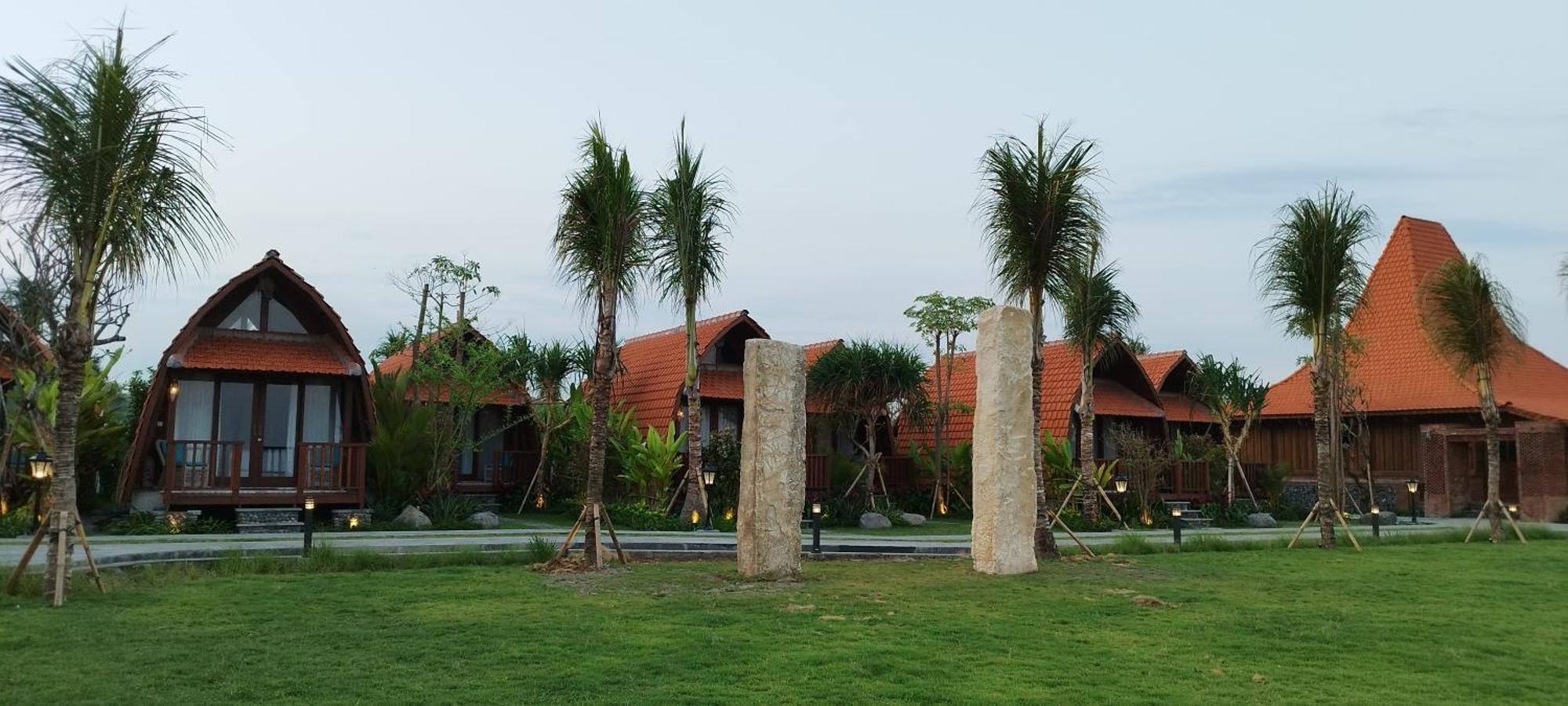 Kori Maharani Villas & Resort เกอรามัส ภายนอก รูปภาพ