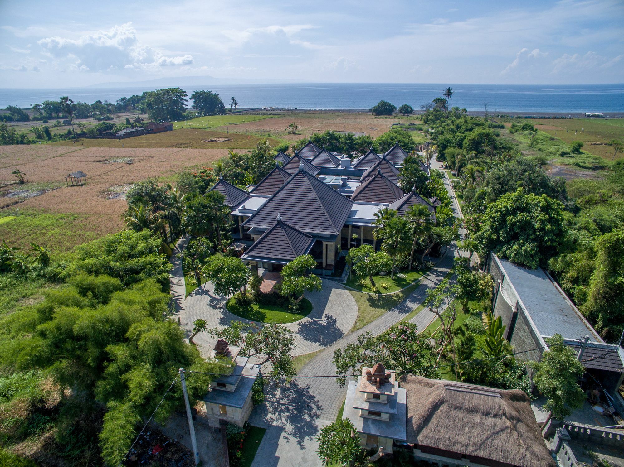 Kori Maharani Villas & Resort เกอรามัส ภายนอก รูปภาพ